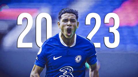 Vì sao Chelsea chi tới 17 triệu bảng cho tài năng 16 tuổi Kendry Paez?