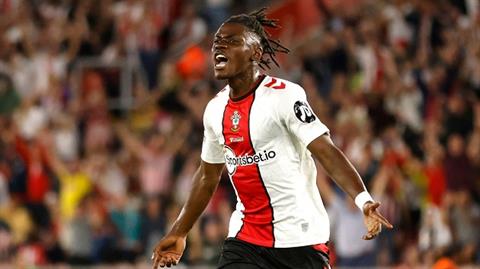 Diễn biến mới nhất vụ Arsenal chiêu mộ Romeo Lavia của Southampton