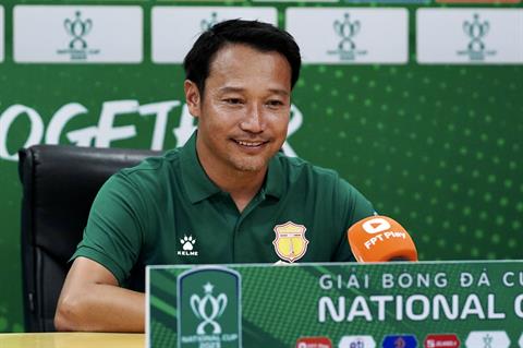 HLV Vũ Hồng Việt: CLB Nam Định còn V.League để hy vọng
