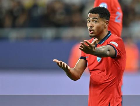 Brighton chọc tức Chelsea vụ chuyển nhượng Levi Colwill 