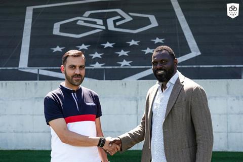 Thầy của Huỳnh Như tại Bồ Đào Nha bất ngờ nói lời chia tay