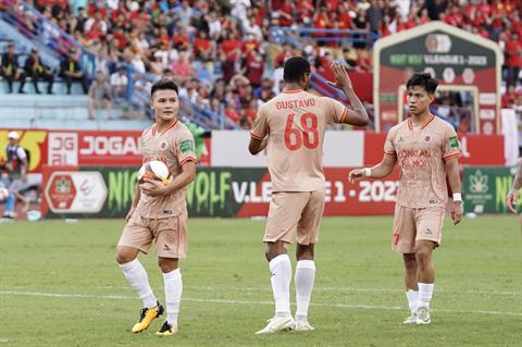 Quang Hải tự tin hơn sau pha ghi bàn đầu tiên cho CLB Công an Hà Nội