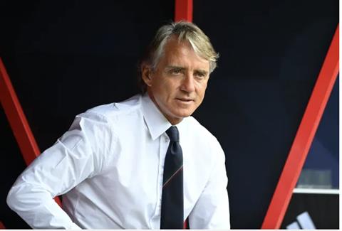 Roberto Mancini từ chức HLV trưởng ĐT Italia