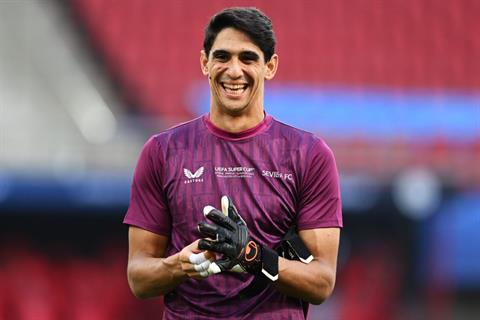 Yassine Bono: Từ Real Madrid tới… Al Hilal