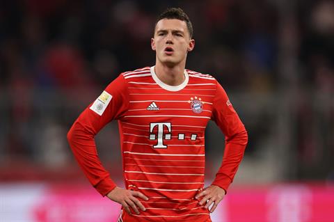 Bayern chốt giá bán Benjamin Pavard cho MU và Arsenal 