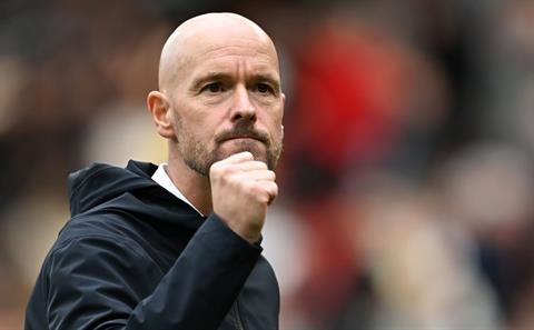 Chờ bản lĩnh Erik ten Hag đưa MU vượt cơn giông