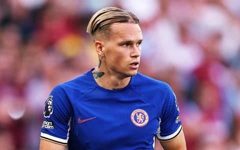 Hãy thông cảm và kiên nhẫn với Mykhailo Mudryk