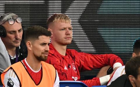 Carragher ủng hộ việc Arteta để Ramsdale dự bị 