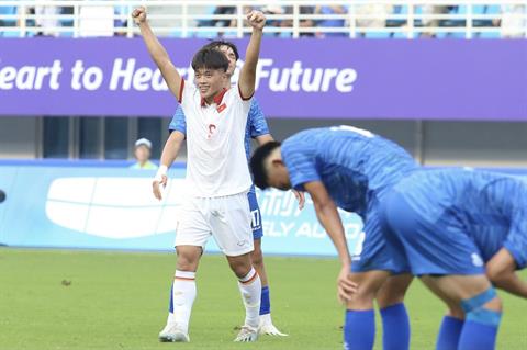 Chiến thắng nhiều sạn của tuyển Olympic Việt Nam 
