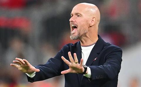 HLV Erik ten Hag tiếp tục cứng rắn với Jadon Sancho