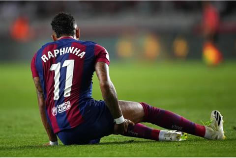 Barca lên tiếng về chấn thương của Raphinha