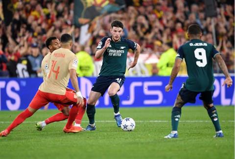 Thất bại trước Lens tốt cho Arsenal