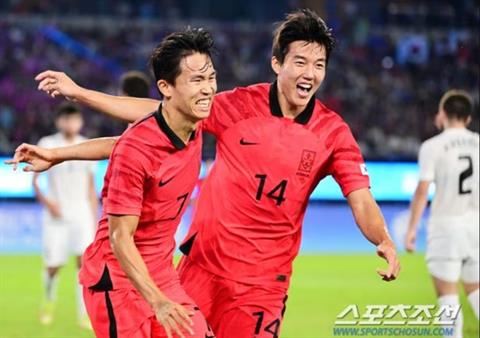 Bóng đá nam Hàn Quốc tái ngộ Nhật Bản trong trận chung kết ASIAD 19