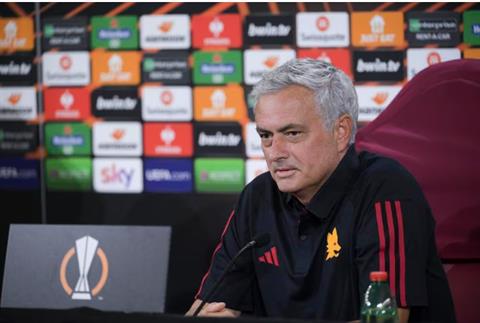 Roma thắng “4 sao”, Jose Mourinho vẫn không hài lòng
