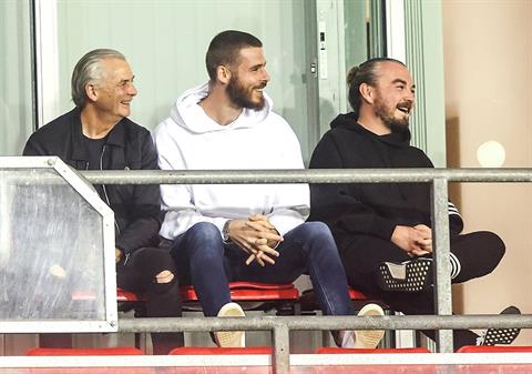 Thủ môn David de Gea bất ngờ trở lại Manchester