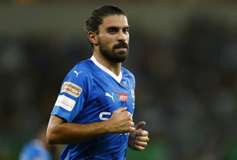 Newcastle đưa Ruben Neves trở lại với bóng đá Anh