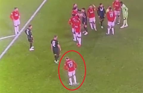 Alejandro Garnacho xứng đáng bị phạt vì phá hoại chấm đá penalty
