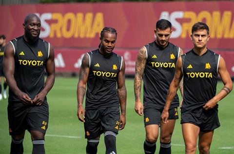 Jose Mourinho nhận tin vui ở Roma