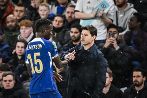 Ghi hattrick vào lưới Tottenham, Nicolas Jackson phản ứng ra sao?