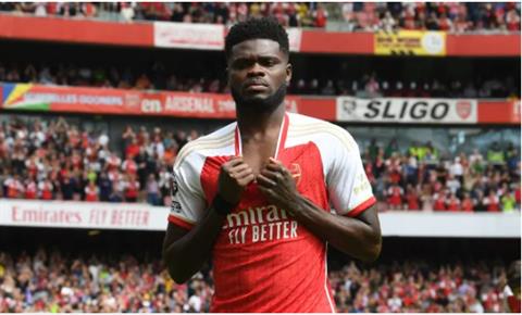 Thomas Partey phải phẫu thuật, chưa hẹn ngày trở lại