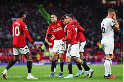 Chấm điểm cầu thủ MU trước Luton: Victor Lindelof sáng nhất