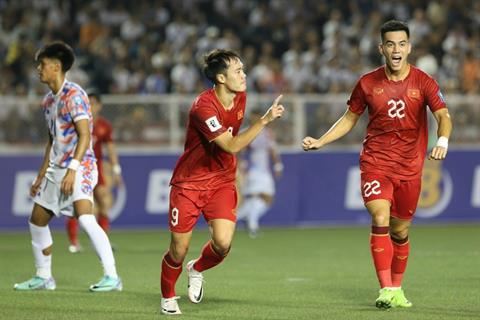 ĐT Việt Nam thăng tiến trên BXH FIFA sau trận thắng Philippines