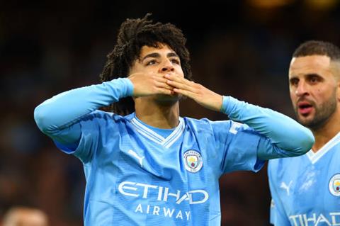 Man City nhận ba giải thưởng ngày vào chung kết FIFA Club World Cup
