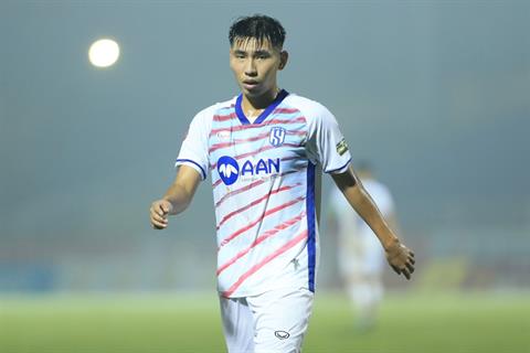 Đinh Xuân Tiến trở lại đội hình SLNA sau án kỷ luật nội bộ