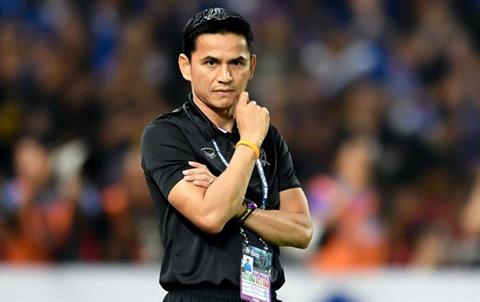 HLV Kiatisuk được khuyên về Thái Lan chinh phục mục tiêu lớn