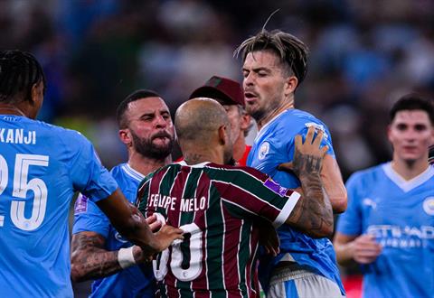 Felipe Melo phân trần sau màn ẩu đả với cầu thủ Man City