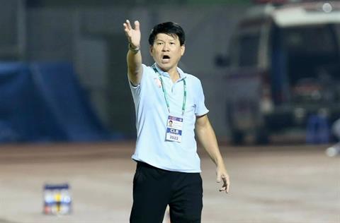 Đánh bại Bình Dương, HLV Vũ Tiến Thành lạc quan về cửa trụ hạng của HAGL
