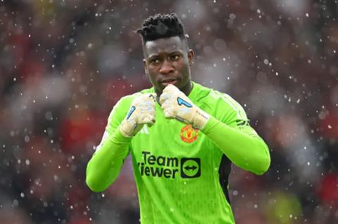 Erik ten Hag xác nhận MU đang đàm phán về trường hợp của Andre Onana