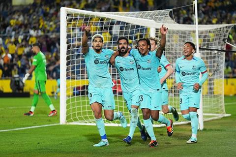 Barca thắng ở phút 90+3, Xavi phản ứng thế nào?