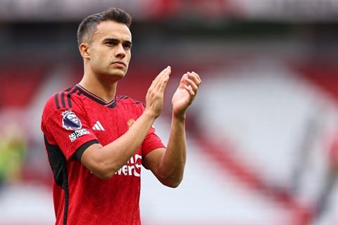 Reguilon chuẩn bị gia nhập Brentford