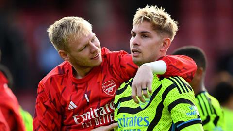 Arsenal cho phép Smith Rowe và Ramsdale rời Emirates