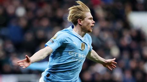 Pep Guardiola thán phục năng lực của Kevin De Bruyne