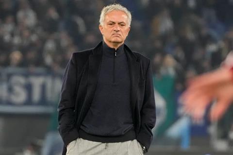 Chủ tịch Napoli phủ nhận việc ký hợp đồng với HLV Jose Mourinho