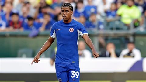 Thần đồng Brazil chia tay Chelsea