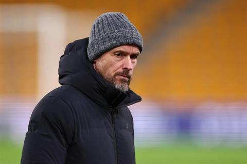 VIDEO: Ten Hag buồn vui lẫn lộn sau trận thắng của MU