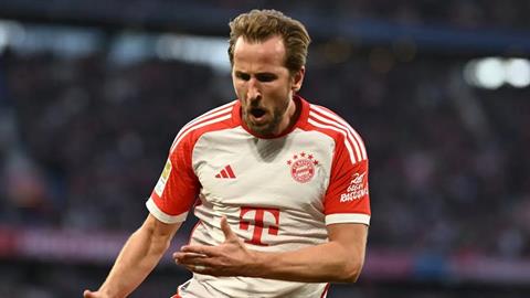 Harry Kane cân bằng kỷ lục ghi bàn tồn tại gần 2 thập kỷ ở Bayern