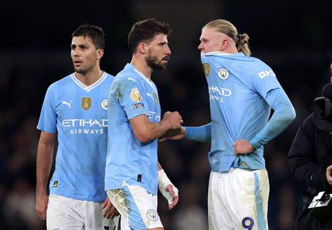 Những con số không thể bỏ qua sau trận Man City 1-1 Chelsea
