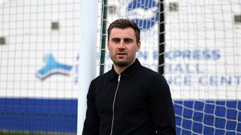 Chelsea rút ruột 11 thành viên từ Brighton sau 17 tháng