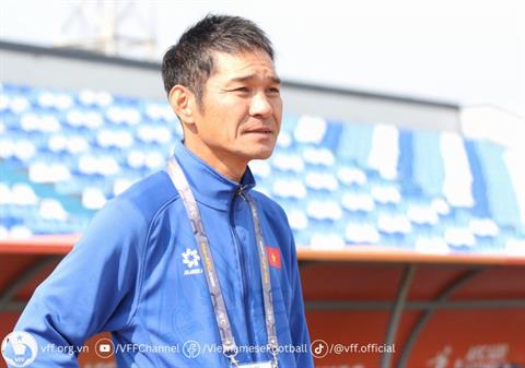 HLV Akira Ijiri nói gì sau trận thua đậm của U20 nữ Việt Nam?