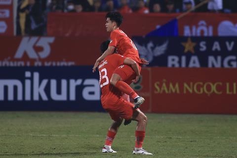 Xem lại pha đập nhả ghi bàn thắng đẹp mắt của Thể Công Viettel trước Hà Nội FC