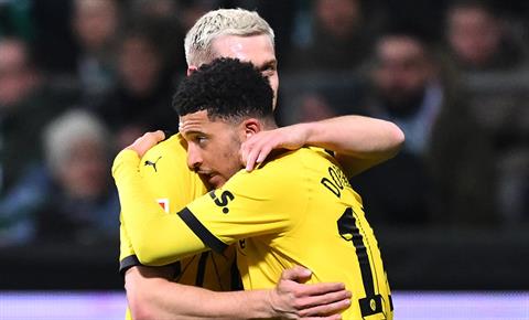 Jadon Sancho có bàn thắng đầu tiên sau khi trở lại Dortmund
