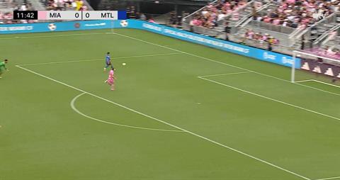 Pha bỏ lỡ khó tin ở trận Inter Miami 2-3 Montreal