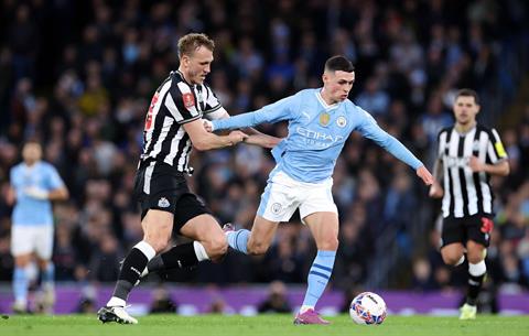 Man City lập kỉ lục tại FA Cup sau khi đánh bại Newcastle
