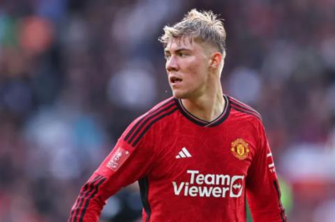 HLV ĐT Đan Mạch nói chuyện với Ten Hag về Rasmus Hojlund
