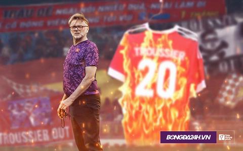 Con số 20 của HLV Troussier và nụ cười của Bùi Hoàng Việt Anh