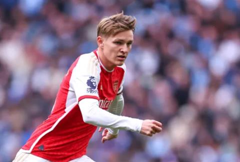 Arsene Wenger tiết lộ bất ngờ về Martin Odegaard